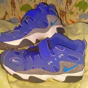 Nike turf Raider size 6.5y